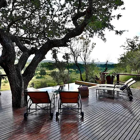 Amakhosi Safari Lodge & Spa Magudu Exterior photo