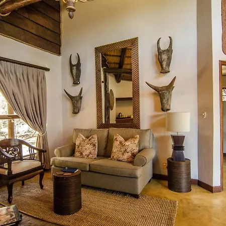 Amakhosi Safari Lodge & Spa Magudu Exterior photo