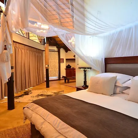 Amakhosi Safari Lodge & Spa Magudu Exterior photo