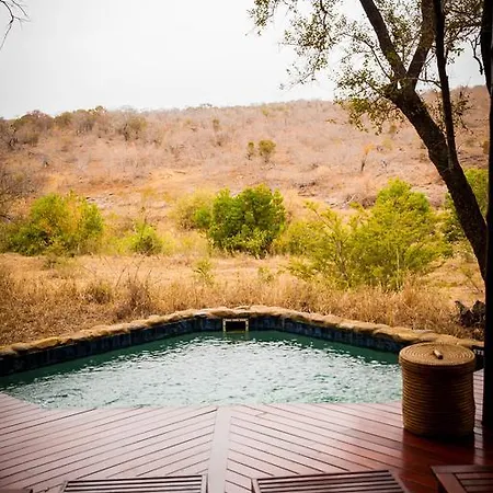Amakhosi Safari Lodge & Spa Magudu Exterior photo