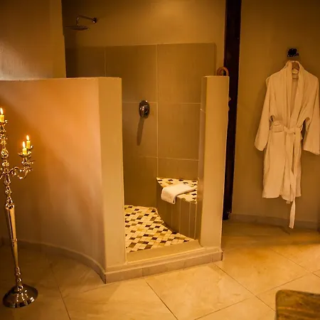 Amakhosi Safari Lodge & Spa Magudu Exterior photo
